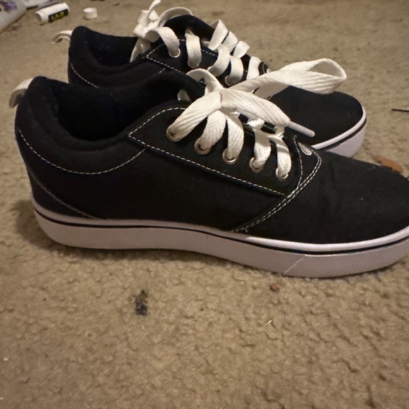 Heelys Kids Shoes - Black size 6 - Picture 7 of 8
